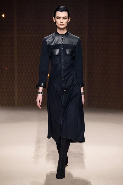 Look 45